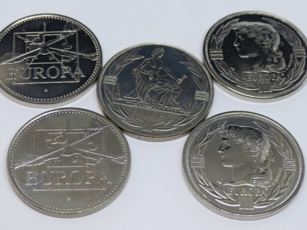 Lot de 5 Médailles Cupronickel. ECU. Europa. 1980. 1987.1992. 1995. 150 grammes – Image 3