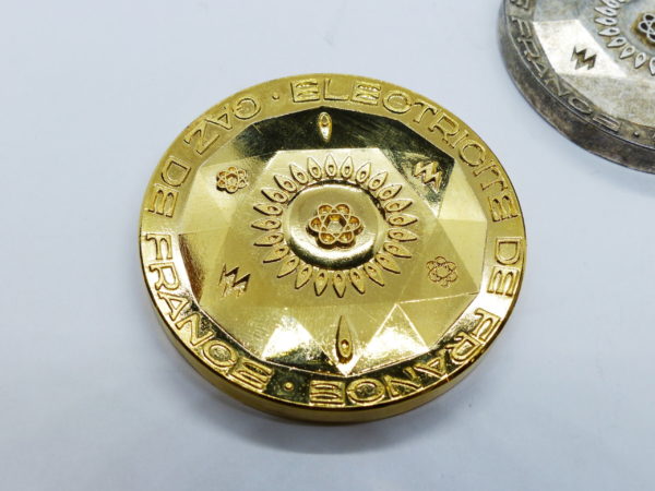 Lot de 4 Médailles Bronze Argenté & Doré. EDF GDF – Image 7