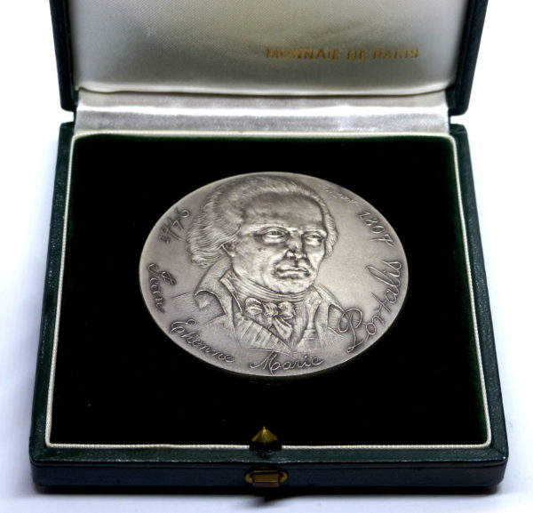Médaille ARGENT. 131 grammes. Jean Etienne Marie PORTALIS. Graveur: SANTUCCI