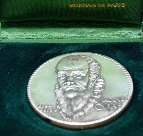 ARGENT 1°titre. 135 grammes. Jacques CUJAS. NOTARIAT FRANCAIS. Caisse des Dépots – Image 2