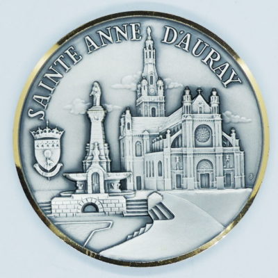 BRONZE. Médaille d'honneur de la ville de SAINTE ANNE D'AURAY. – Image 2