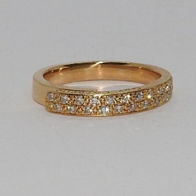 Bague "GUY LAROCHE" 24 Diamants "tailles modernes". OR Jaune 750°/°°. 4,6 gr – Image 3