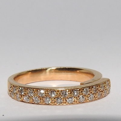 Bague "GUY LAROCHE" 24 Diamants "tailles modernes". OR Jaune 750°/°°. 4,6 gr – Image 2