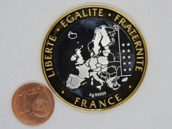 Médaille ARGENT 999°/°° 17 gr. 30° anniversaire du DRAPEAU EUROPEEN 1986-2016 – Image 3