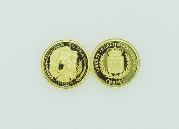 2 médailles OR 585. 60° anniversaire de la V° République. 1958-2018 – Image 3