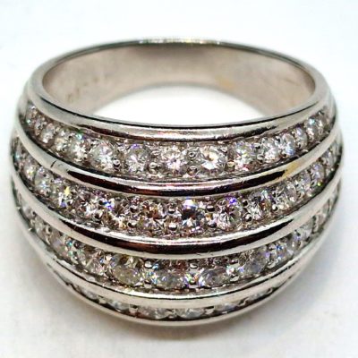Bague OR BLANC 750°/°° 18 Carats. 10,3 gr. 77 Diamants. Bijou "haute couture" – Image 5