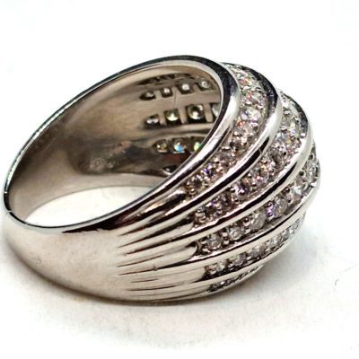 Bague OR BLANC 750°/°° 18 Carats. 10,3 gr. 77 Diamants. Bijou "haute couture" – Image 6