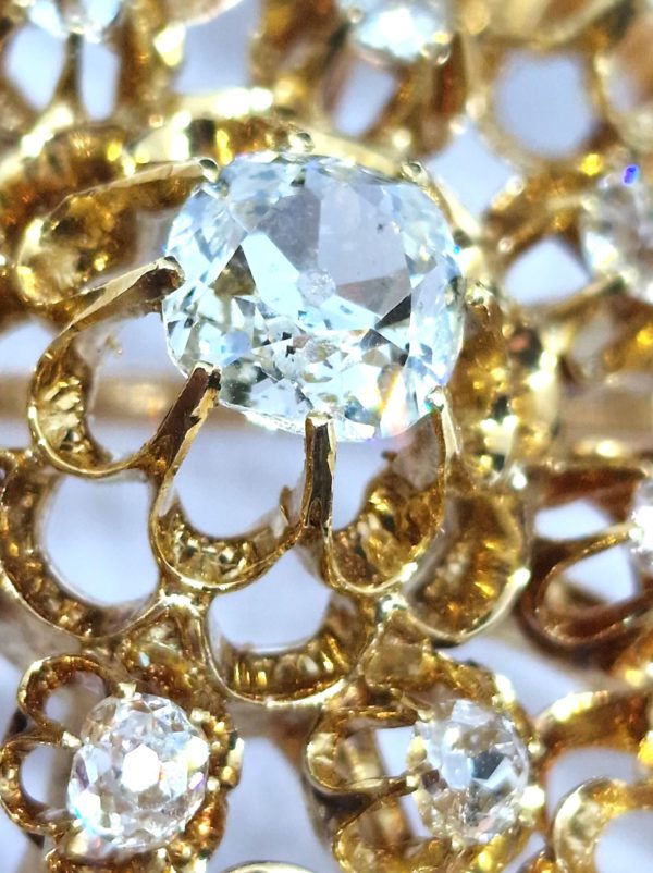 Broche Or Jaune 750°/°°  18 Carats 20,2 gr 17 DIAMANTS. – Image 4