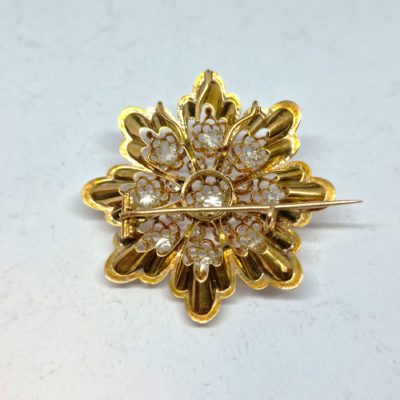 Broche Or Jaune 750°/°°  18 Carats 20,2 gr 17 DIAMANTS. – Image 11