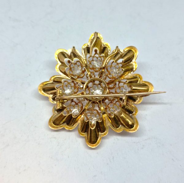 Broche Or Jaune 750°/°°  18 Carats 20,2 gr 17 DIAMANTS. – Image 11