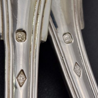 4 Couverts FILET. Argent Massif. Poinçon Minerve. ARMOIRIES. MO:GD. 690g – Image 7
