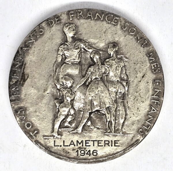 Médaille ARGENT 43,8 grammes. Education Nationale. Corbin. Tous les enfants...