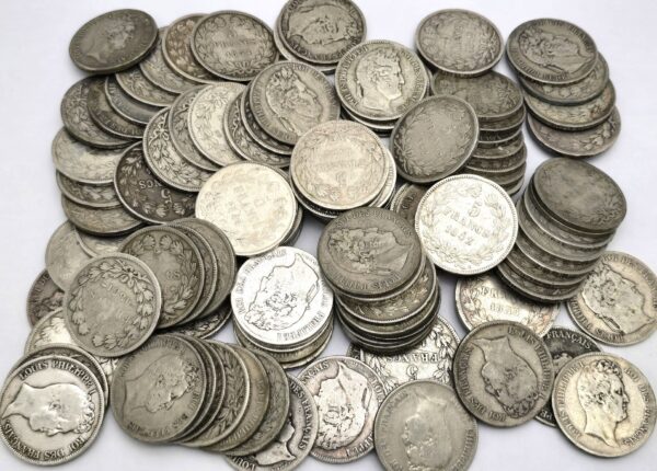 LOT 110 ECUS LOUIS PHILIPPE 1830-1848 ECU 5 Francs Argent XIX° 2,750 Kg – Image 3