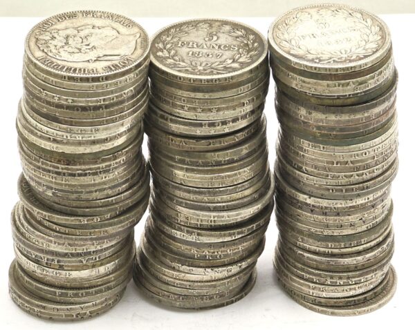 LOT 110 ECUS LOUIS PHILIPPE 1830-1848 ECU 5 Francs Argent XIX° 2,750 Kg