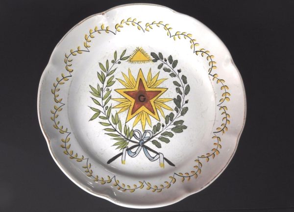Franc-Maonnerie-Ancienne-Assiette-FaienceGEsotrisme-Symboles-Maonniques-273196192993-4