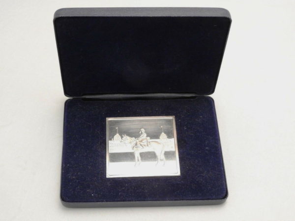 Medaille-ARGENT-118gr-Silver-Jubilee-Queen-Elisabeth-II-1977-Reine-a-CHEVAL-283569356233-5
