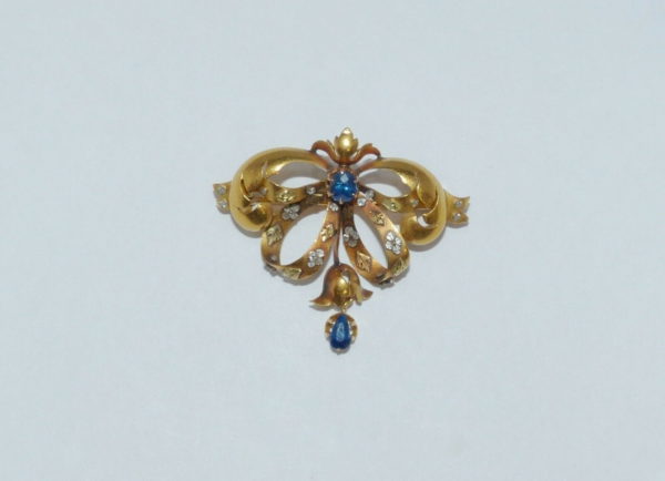 BROCHE-OR-JAUNE-750-2-Saphirs-Taille-ancienne-64gr-Tete-daigle-1900-283667728594-4
