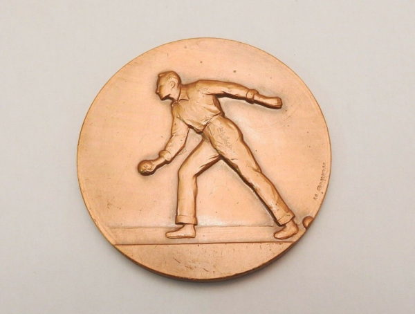 Médaille BRONZE. PETANQUE. Offert par le Sénateur M. FICHOUX. Graveur H.DEMEY