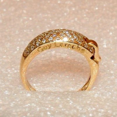 BAGUE GUY LAROCHE. OR Jaune 750°/°°. 40 Diamants. Poinçon au Hibou. 5,2gr. 18car – Image 7