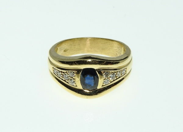 Bague Or Jaune 18K et Saphir