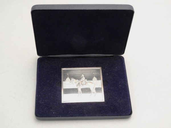 Mdaille-ARGENT-118gr-Silver-Jubilee-Queen-Elisabeth-II-1977-Reine-CHEVAL-282953885026-5